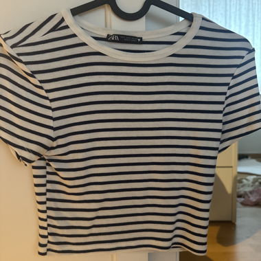 Striped Zara T‑shirt cropped