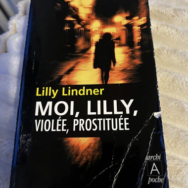 Tell me Lilly