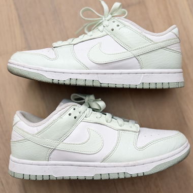 Nike Dunk Low verde chiaro