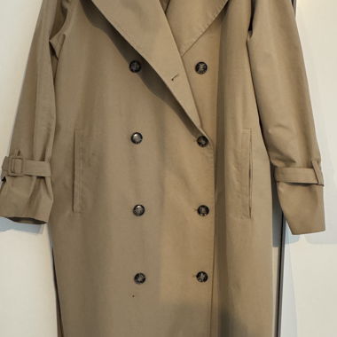 Trench coat