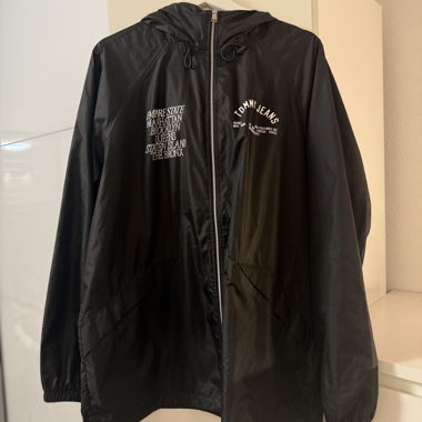 Tommy Jeans Regenjacke / Windbreaker