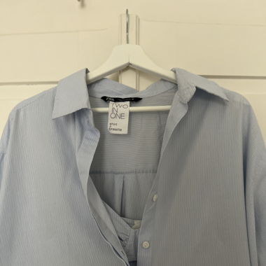 🌟 Trendy Oversized Zara Shirt with Bralette