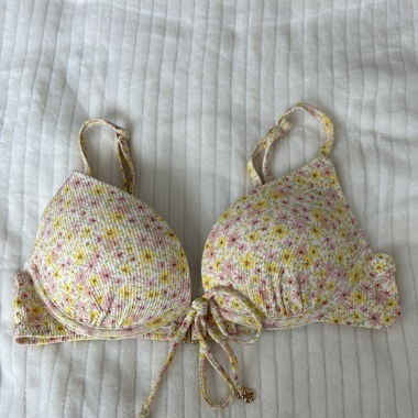 Bikini top