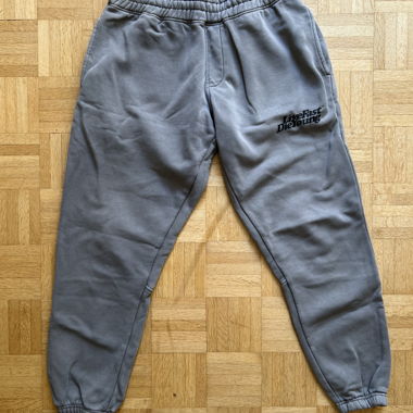 Training Pants, Live Fast Die Young