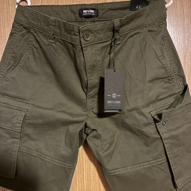 ONLY & SONS Cargoshorts grün M