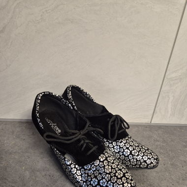 Scarpe da ballo argento, nero