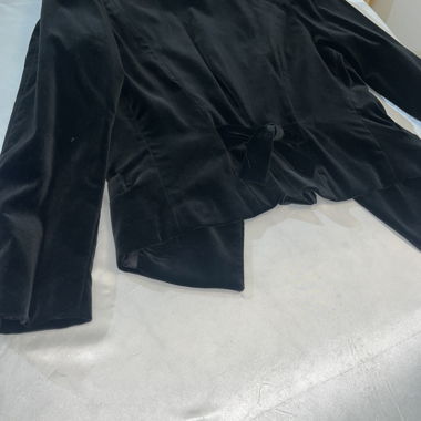 Schwarze Samtjacke