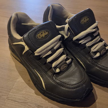 Baskets Buffalo, taille 39
