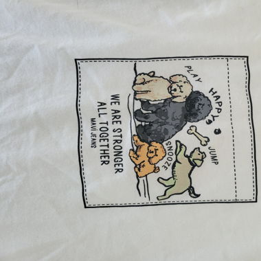 Süsses T shirt mit Hunden