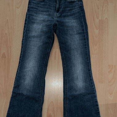 Jeans a zampa d'elefante
