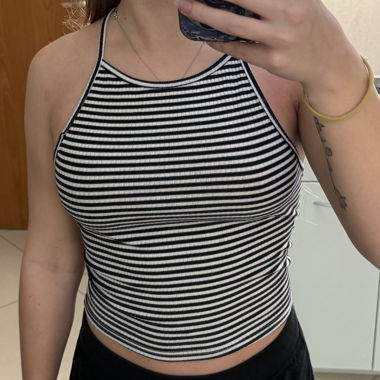 Crop top dos nu (noir, blanc et gris,blanc)