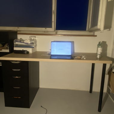 Scrivania per ufficio IKEA - 140 x 60 cm