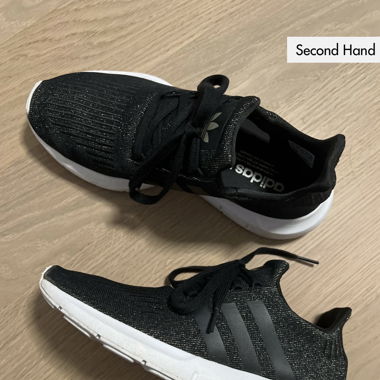 Adidas Sneaker