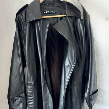 Zara Faux Leder Mantel
