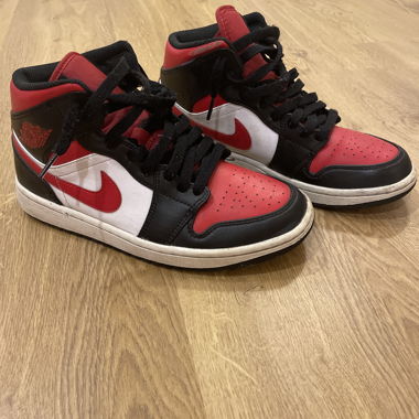 Air Jordan 1 Mid, size 40