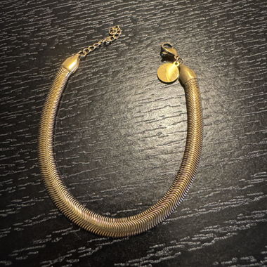 Gold-coloured snake bracelet