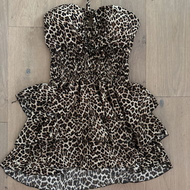 Robe d'été motif guépard