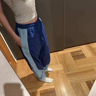 Review Trackpants