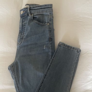 Skinny jeans
