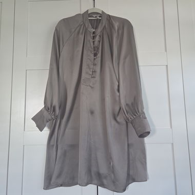 Abito in raso H&M