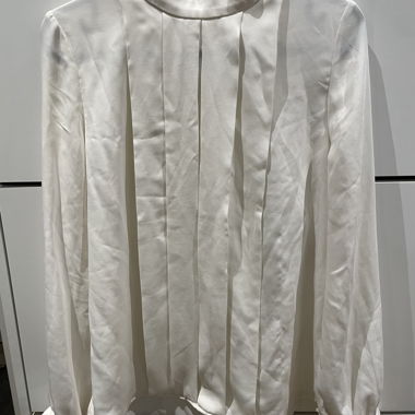 Bluse bianche con pizzo