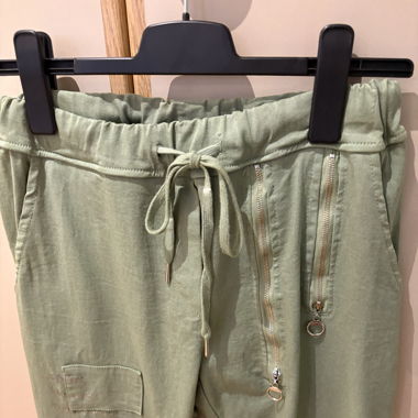 Lindengrüne Hose 