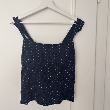 Hollister polka dot crop top