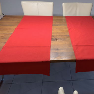 2x Tischläufer / Tischtuch rot 