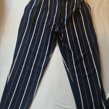 Pantalon à rayures bleu marine