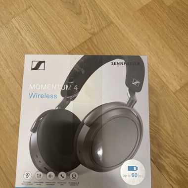 Sennheiser Momentum 4 Wireless