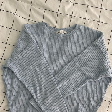 Pull bleu