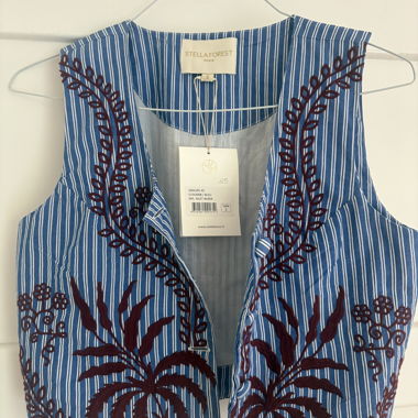 Gilet, Stella Forest