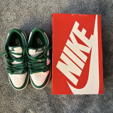 Nike Dunk Low 