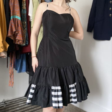 Structured Voluminous Black Dress Plaid Details
