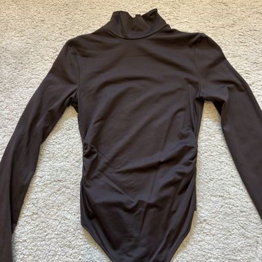 Body marrone Bershka