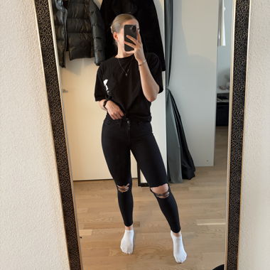 Topshop Moto Jamie black ripped jeans W26 L32