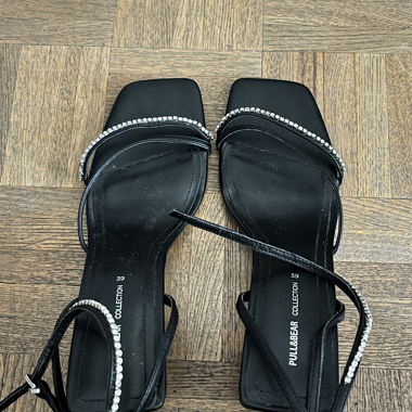 Sandales à talon noires 