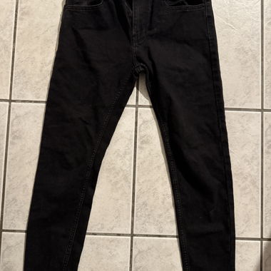 Black skinny denim jeans
