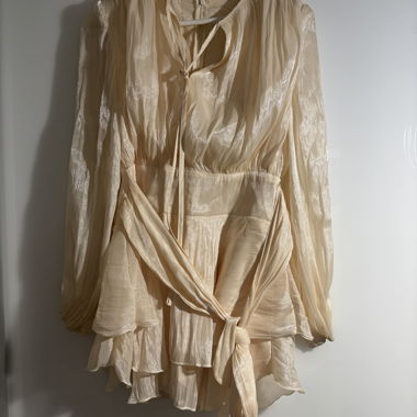 Beige Satin-Tie-Bluse