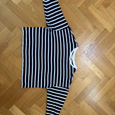 Maglia a maniche lunghe a righe
