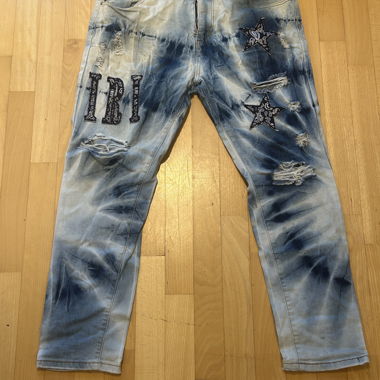 Bulli Amiri Shorts in denim distressed