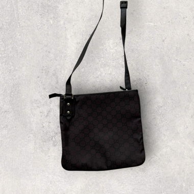 Gucci Monogramm-Tasche