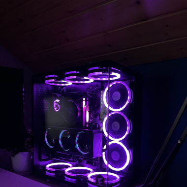 Fast neuer Gaming Pc