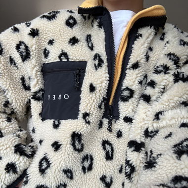 pull obey léopard