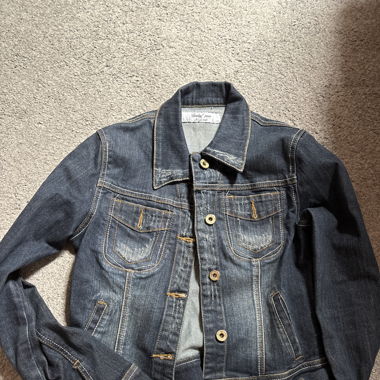 Denim jacket 