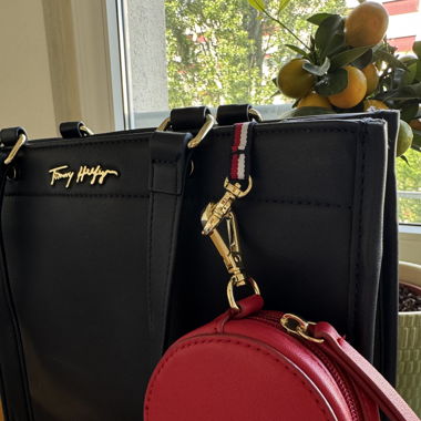 Sac Tommy Hilfiger neuf 