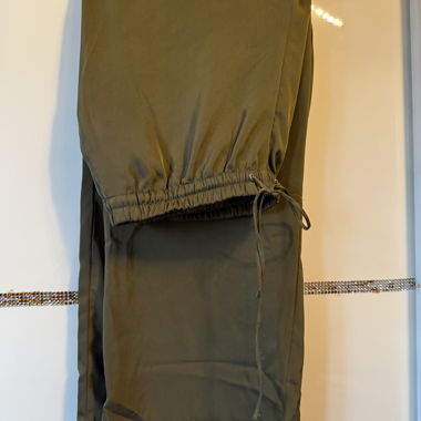 Pantaloni color oliva 