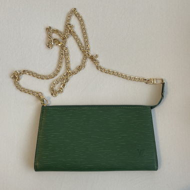 Louis Vuitton Pochette Accessoires GM verde