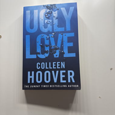 Ugly Love de Colleen Hoover