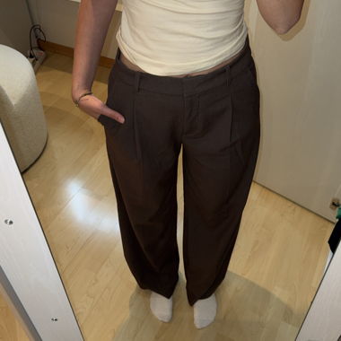 Pantaloni in tessuto marroni a gamba larga